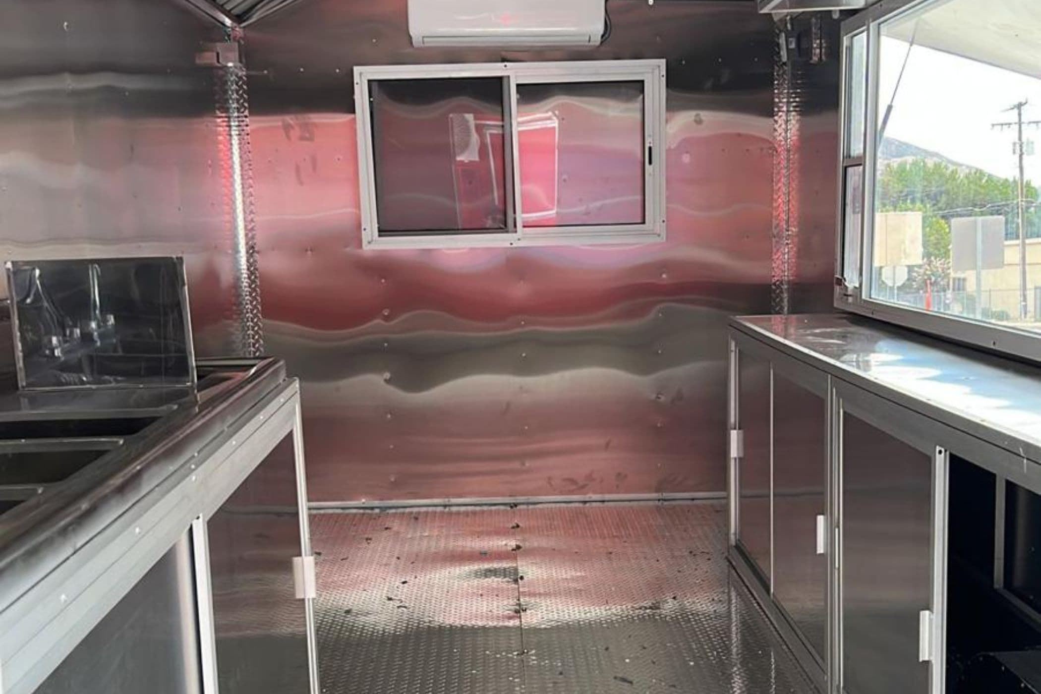 Stainless interior of a delivered build